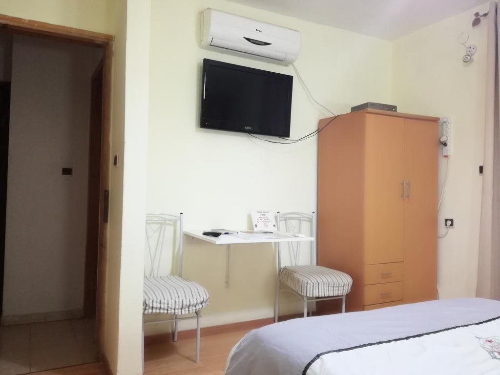 Zimmer Barzilay Arad Exterior foto